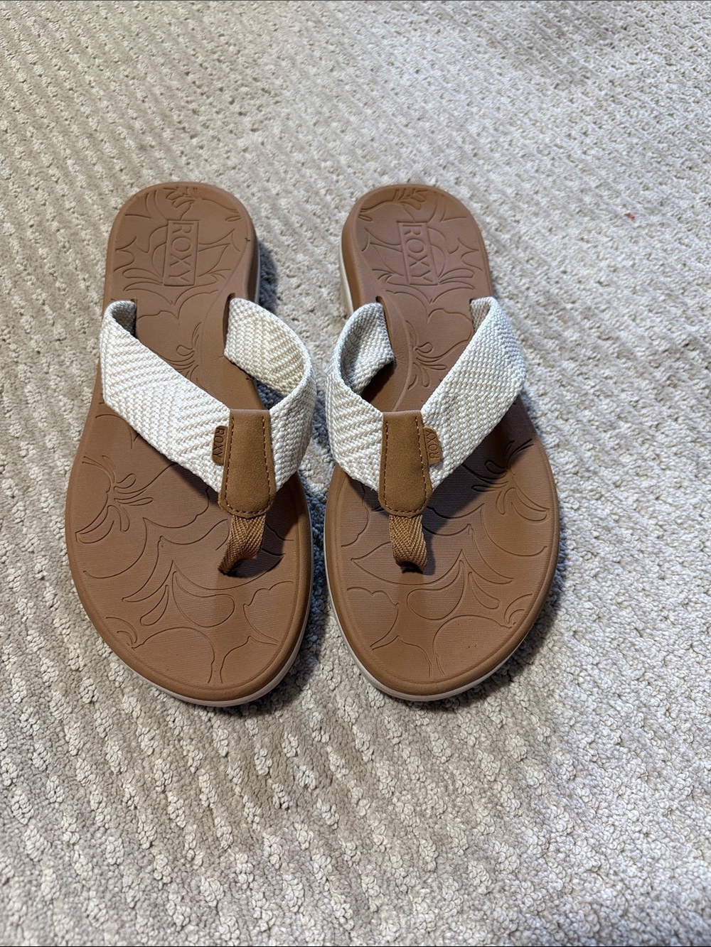 Roxy Brown and White Woven Strap Flip Flop Sandals
